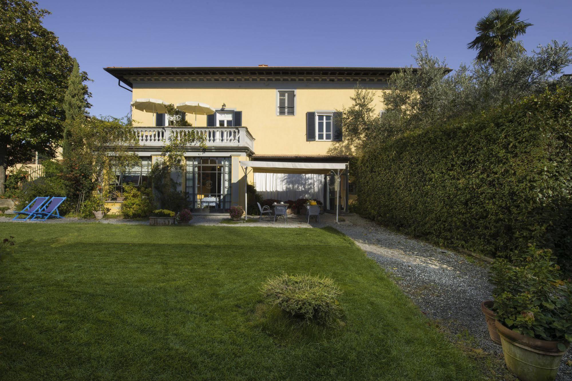 Al Porto Di Lucca B&B Kültér fotó