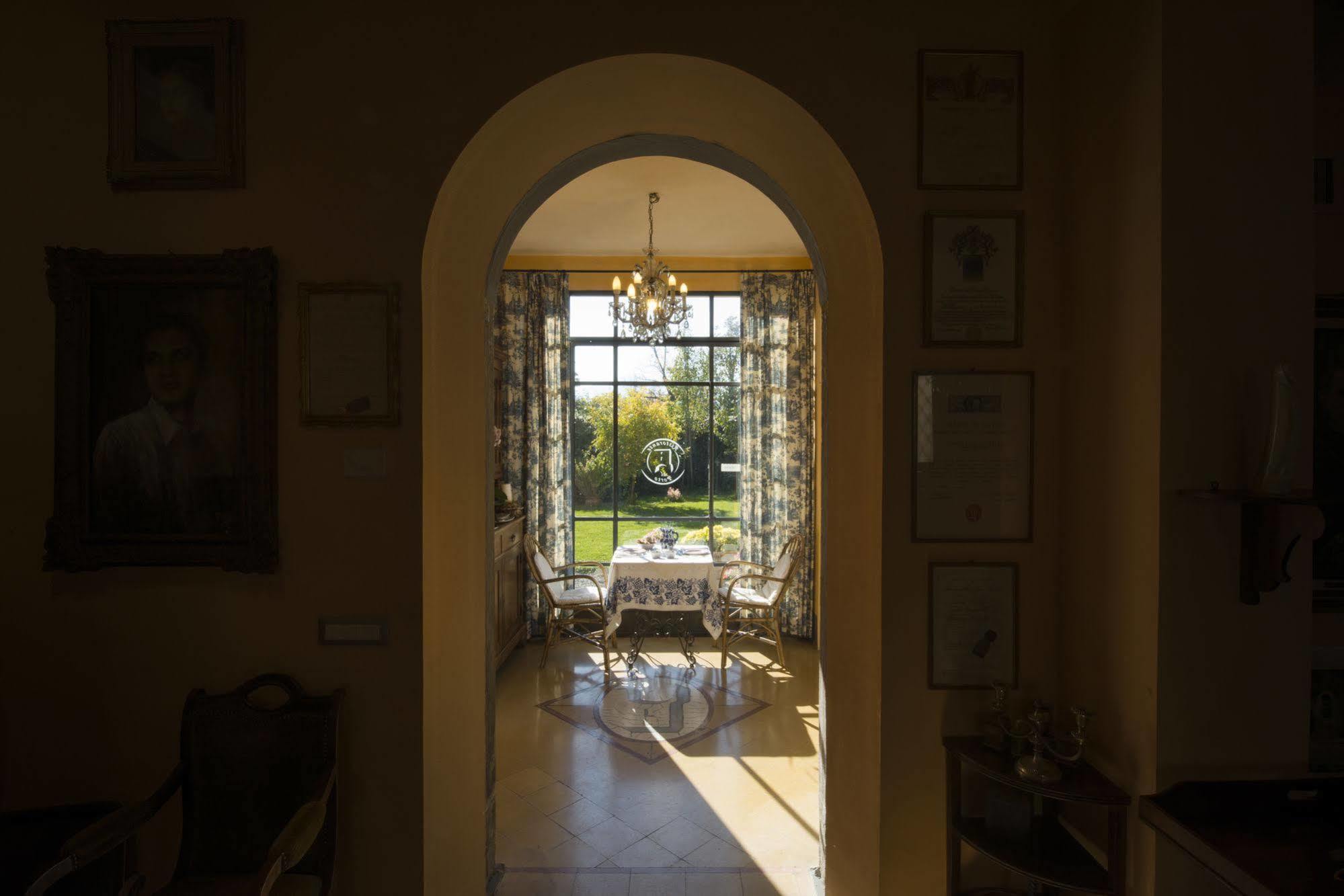 Al Porto Di Lucca B&B Kültér fotó