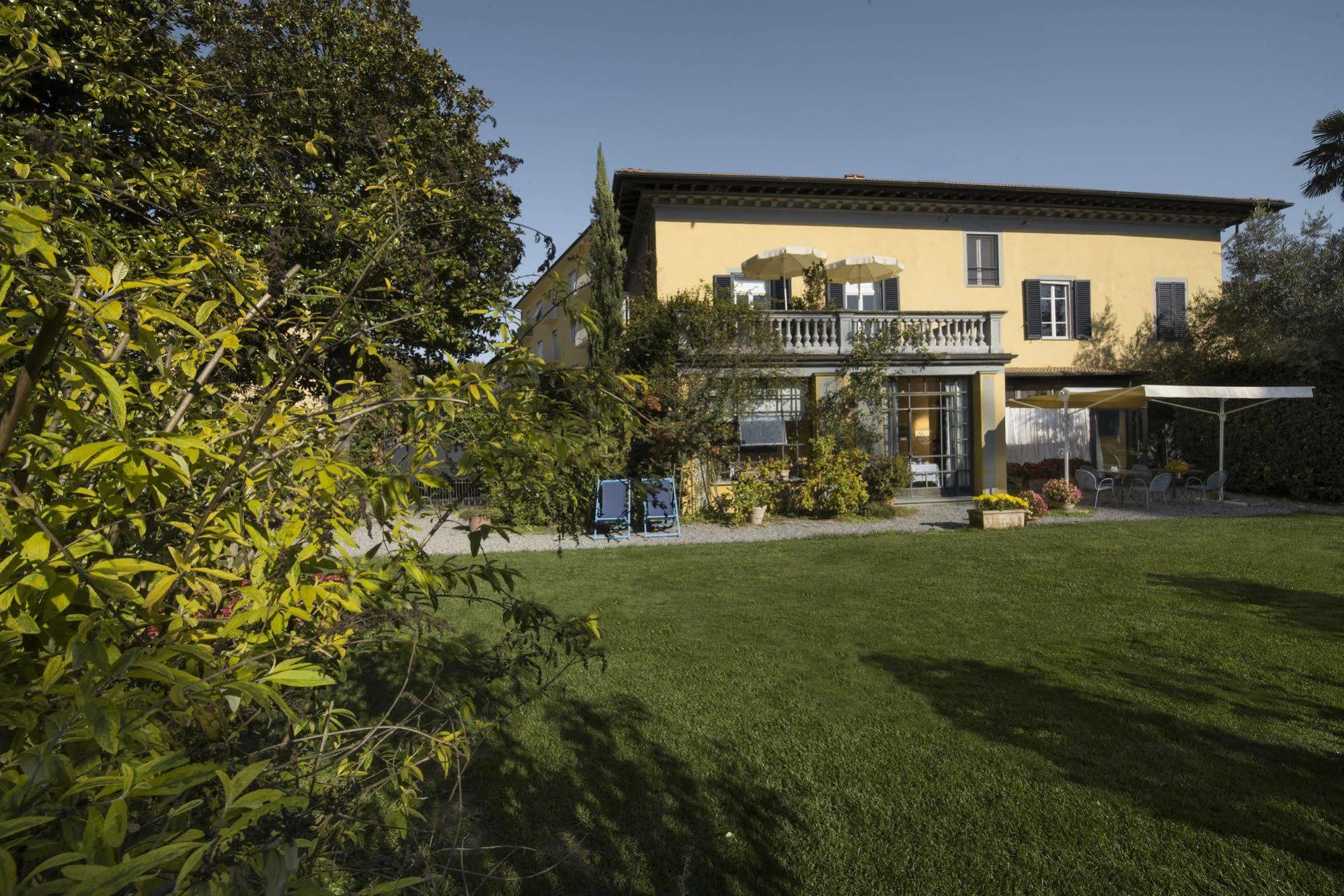 Al Porto Di Lucca B&B Kültér fotó